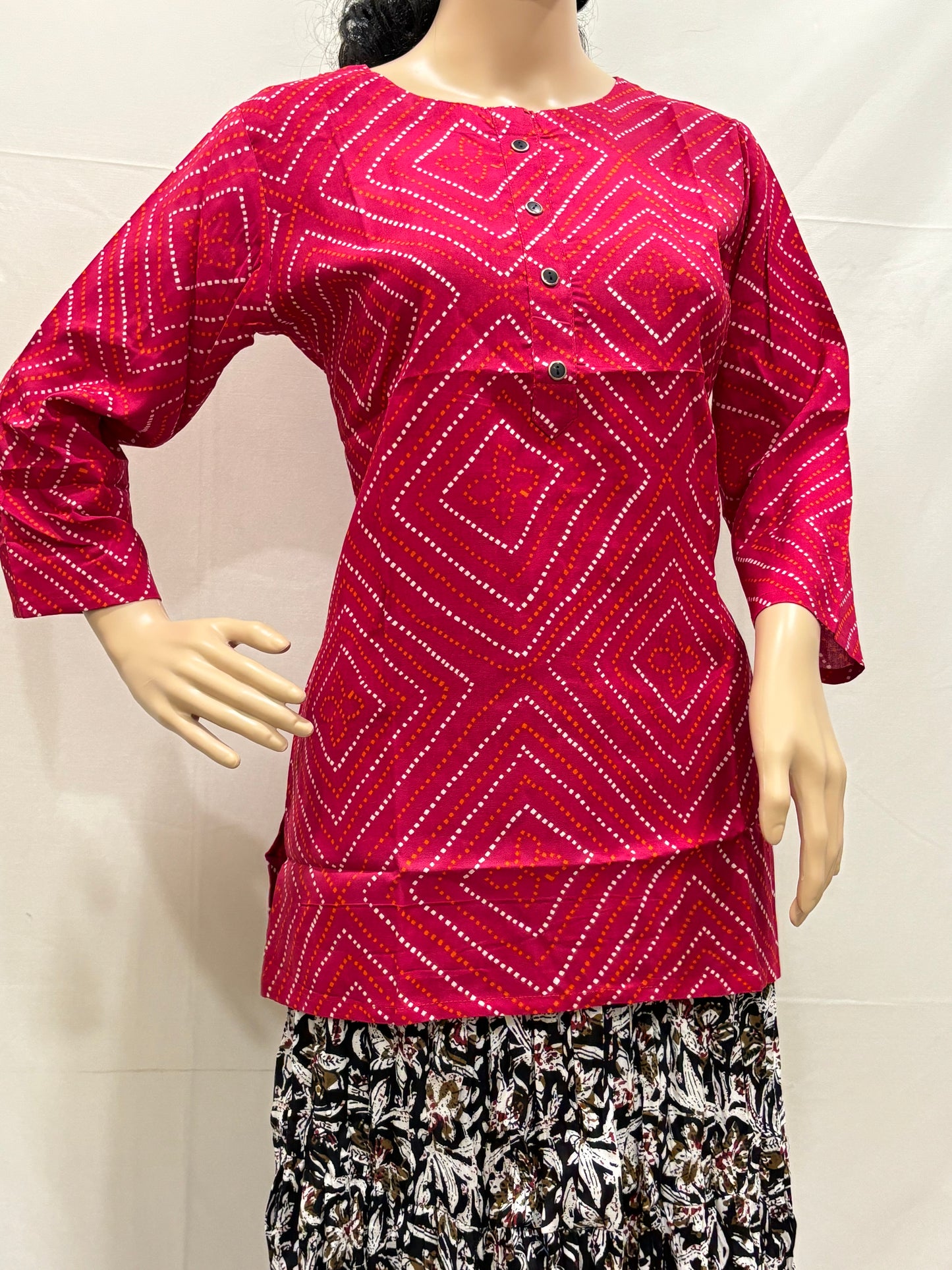 Ladies Short Kurtis